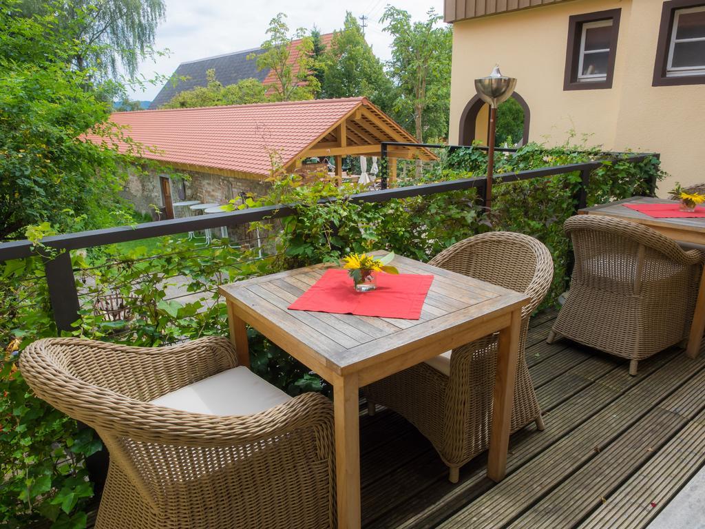 Gasthof Zum Goldenen Kreuz Wilhelmsdorf  Eksteriør bilde